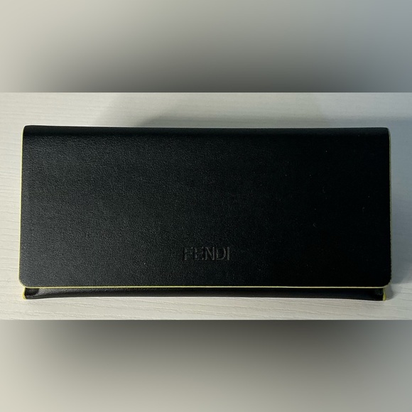 Fendi Women's Black and Cream Sunglasses - Picture 2 of 6